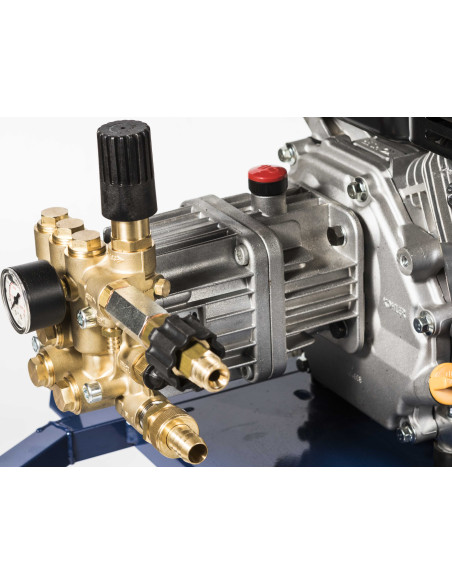 Bomba axial con by pass incorporado.